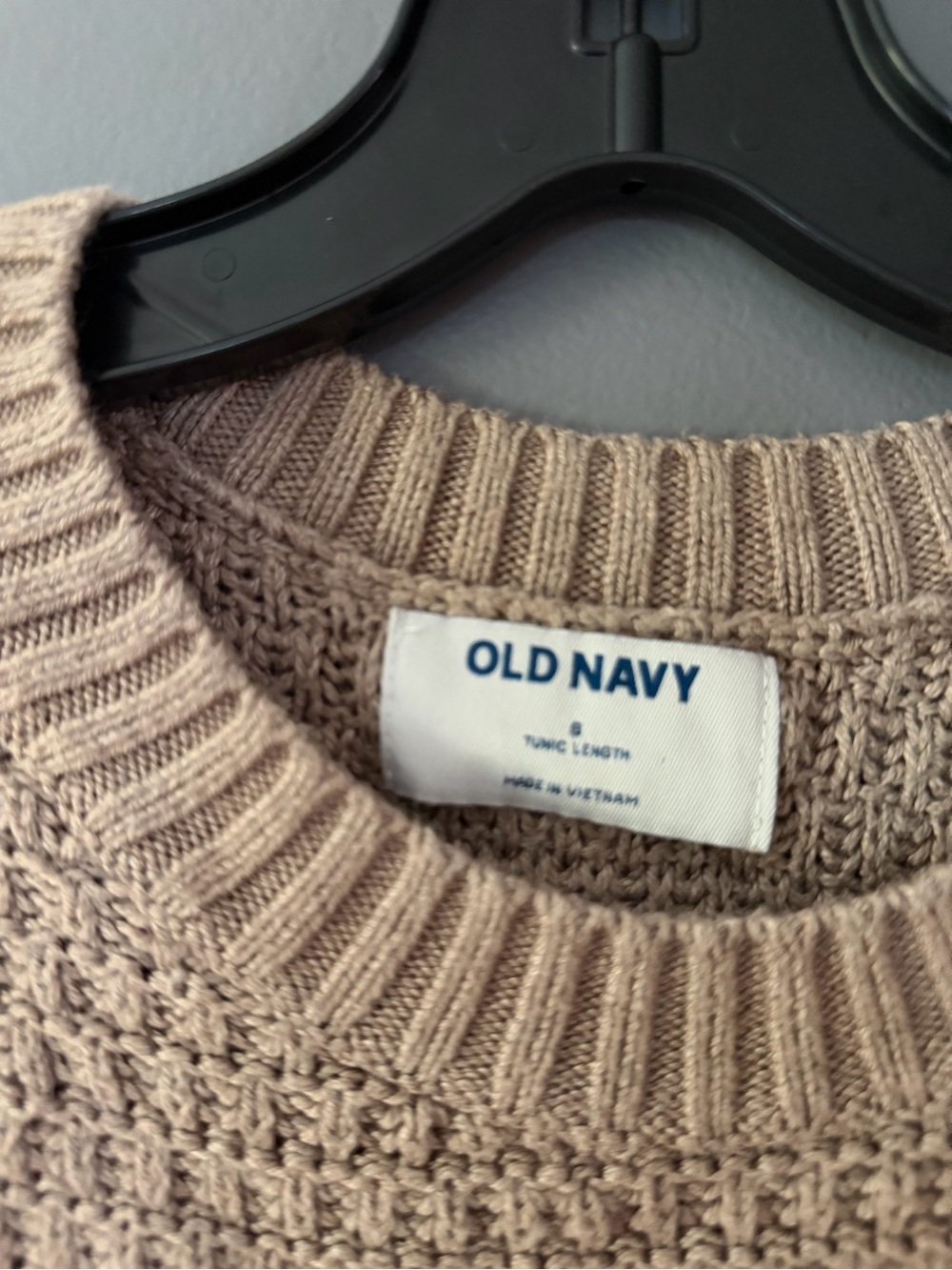 Old Navy Women’s Tunic Length Crewneck Sweater in Taupe